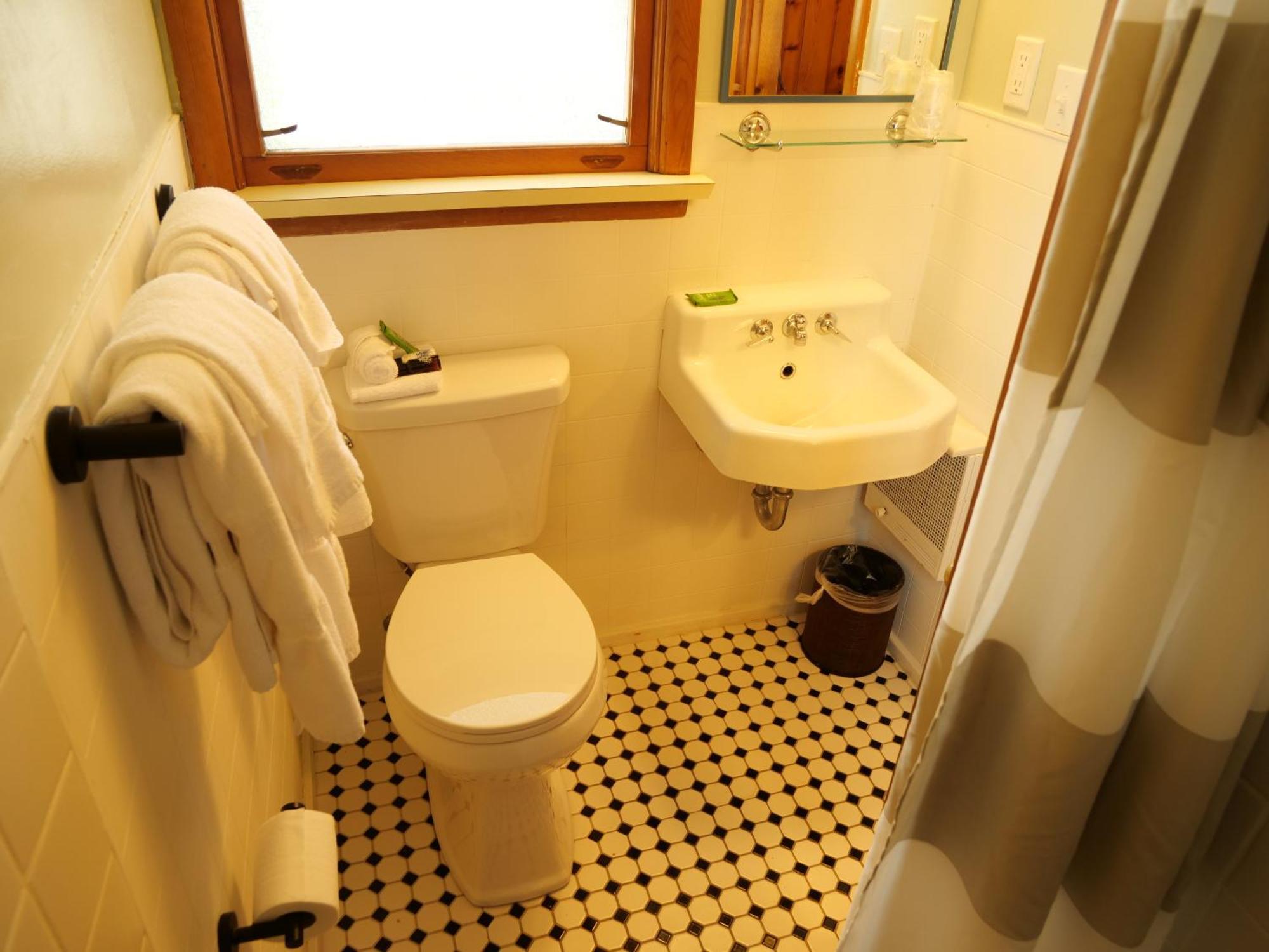 Ludington Blue Spruce Inn 部屋 写真